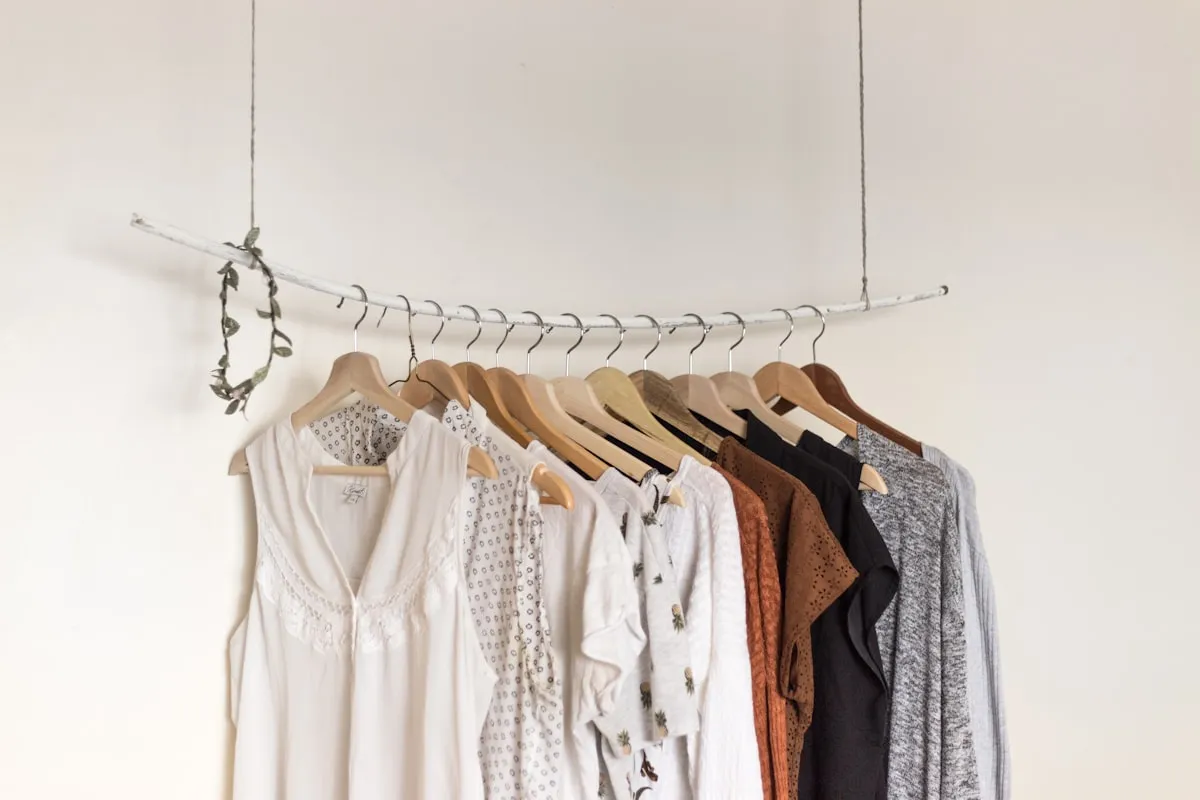BATSTACK Portfolio Project - AVELIA — Luxury Fashion Boutique Digital Solution Mockup
